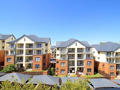 3 Bedroom Apartment For Sale in Midrand - 8LLi.webp