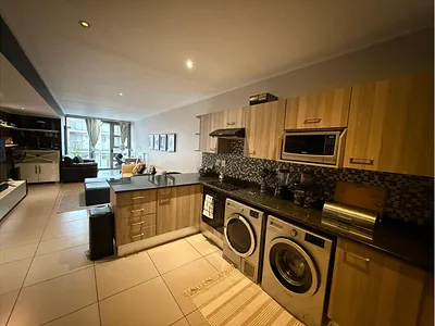 2 Bedroom Apartment For Sale in Sandton - 1gJb.webp