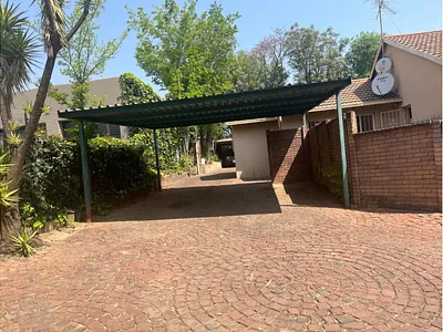4 Bedroom House For Sale in Midrand - Ltly.webp