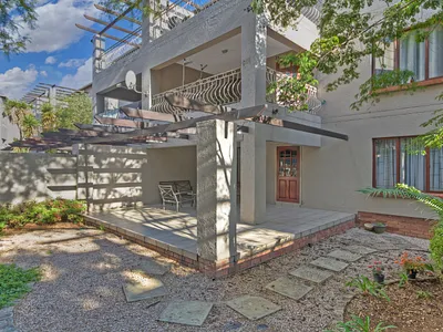 2 Bedroom Townhouse For Sale in Sandton - YDuX.webp
