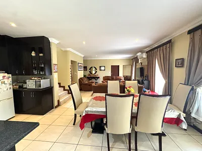 4 Bedroom House For Sale in Centurion - img