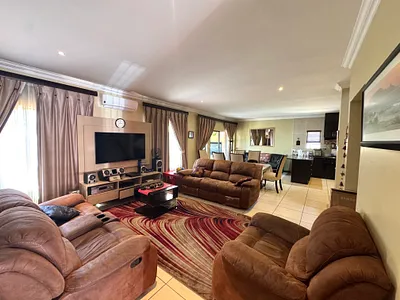 4 Bedroom House For Sale in Centurion - Zzhm.webp