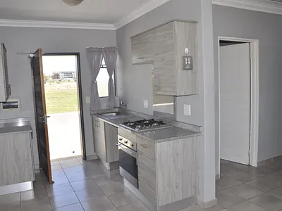 2 Bedroom Apartment For Sale in Midrand - img