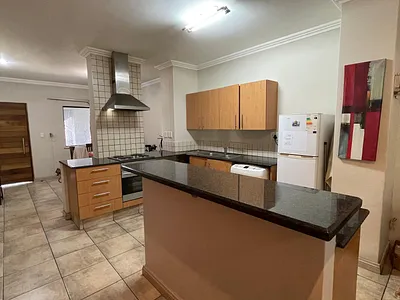 2 Bedroom Apartment For Sale in Sandton - U25K.webp