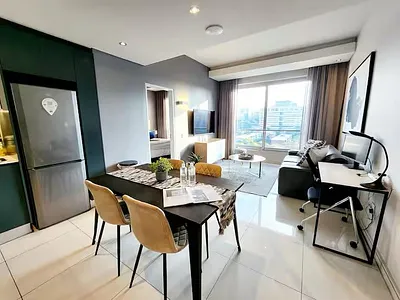 1 Bedroom Apartment To Rent in Sandton - p8l4.webp