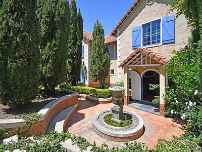 4 Bedroom House For Sale in Randburg - TEkD.webp