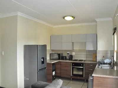 1 Bedroom Apartment For Sale in Centurion - t1Yl.webp