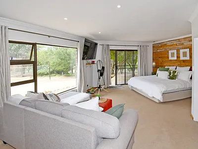 6 Bedroom House For Sale in Randburg - img