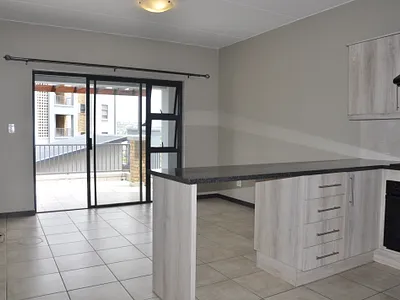 2 Bedroom Apartment For Sale in Midrand - knjH.webp