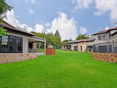 4 Bedroom House For Sale in Midrand - b5j8.webp
