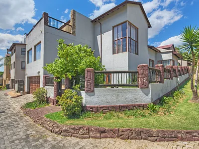 4 Bedroom House For Sale in Midrand - nYMC.webp