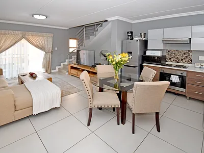2 Bedroom Apartment For Sale in Centurion - SNKF.webp