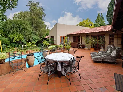 4 Bedroom House For Sale in Sandton - YtxR.webp