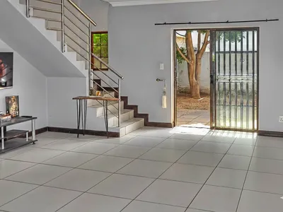 2 Bedroom Townhouse For Sale in Midrand - rn9O.webp