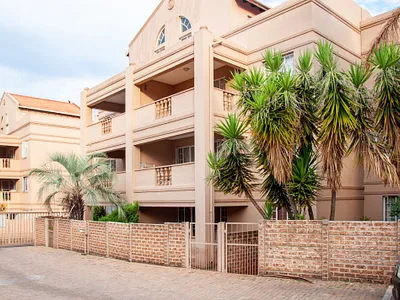 2 Bedroom Apartment For Sale in Midrand - g48R.webp