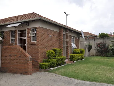 3 Bedroom House For Sale in Centurion - img