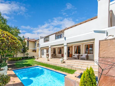 4 Bedroom House For Sale in Midrand - T9JX.webp