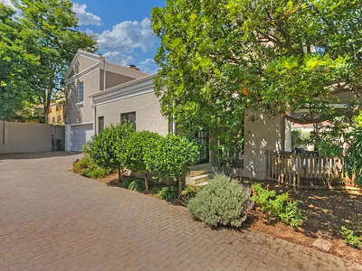 4 Bedroom House For Sale in Midrand - HXoi.webp