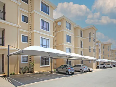 2 Bedroom Apartment For Sale in Midrand - fp9f.webp