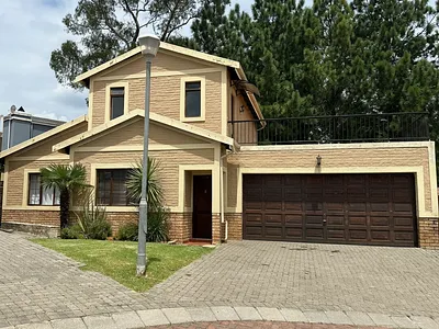 4 Bedroom House For Sale in Midrand - img