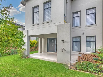 3 Bedroom Townhouse For Sale in Midrand - img
