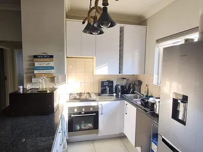 2 Bedroom Apartment For Sale in Midrand - PVhc.webp