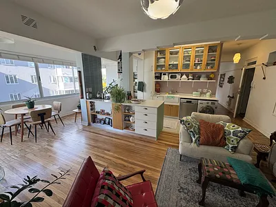 2 Bedroom Apartment For Sale in Cape Town - pbXY.webp