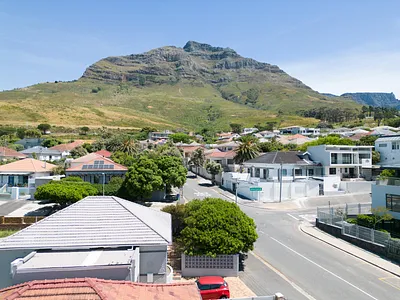 3 Bedroom House To Rent in Cape Town - WtjN.webp
