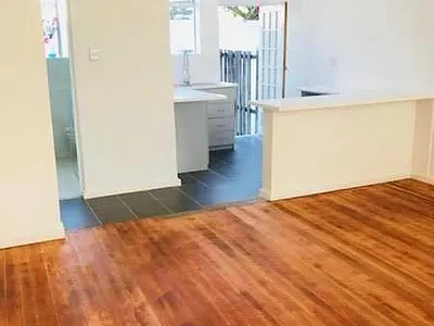 0.5 Bedroom Apartment To Rent in Cape Town - img