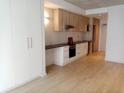 0.5 Bedroom Apartment For Sale in Cape Town - C9j9.webp