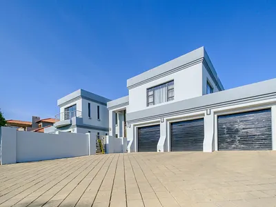 5 Bedroom House For Sale in Pretoria - 5VBs.webp