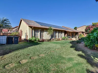 5 Bedroom House For Sale in Pretoria - img