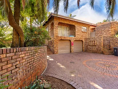 4 Bedroom House For Sale in Pretoria - A0yV.webp