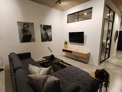 1 Bedroom Apartment For Sale in Sandton - img