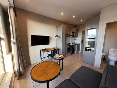 0.5 Bedroom Apartment To Rent in Sandton - 41zG.webp