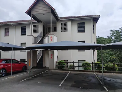 2 Bedroom Apartment For Sale in Durban - UmOv.webp
