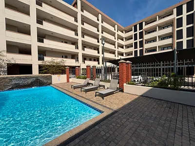 2 Bedroom Apartment For Sale in Umhlanga - img