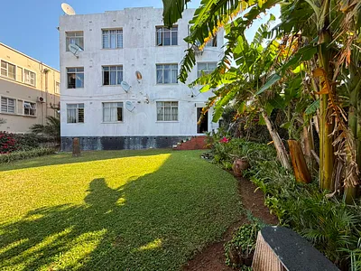 2.5 Bedroom Apartment For Sale in Durban - 9bM3.webp