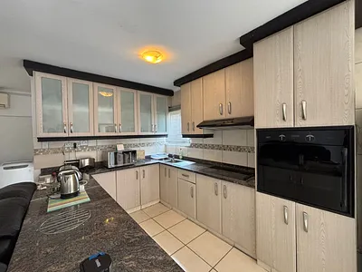 2 Bedroom House For Sale in Durban - JrNh.webp
