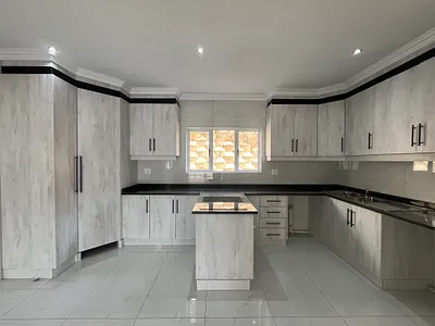 3 Bedroom Townhouse For Sale in Mount Edgecombe - H6zH.webp