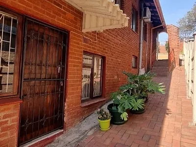 1 Bedroom Apartment To Rent in Durban - vTE6.webp
