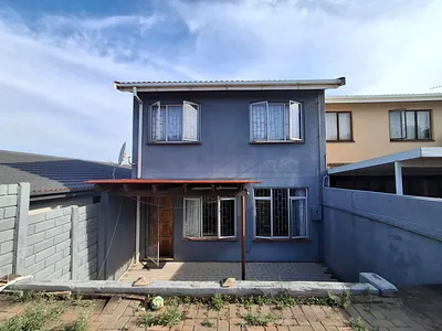 3 Bedroom House For Sale in Durban - L5fg.webp