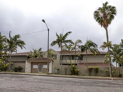 3 Bedroom Apartment To Rent in Morningside, Durban - img