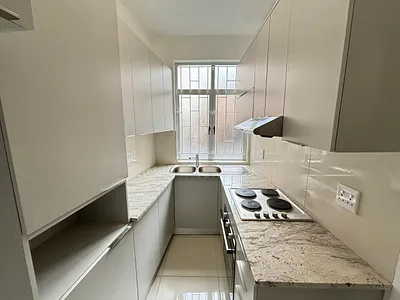 1 Bedroom Apartment To Rent in Durban Central, Durban - issK.webp