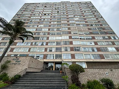 3 Bedroom Apartment For Sale in Morningside, Durban - ZocG.webp