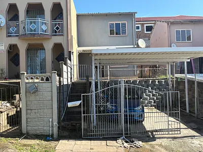 2 Bedroom House For Sale in Phoenix - YVhi.webp