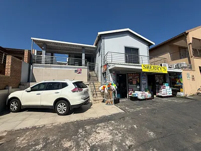 3 Bedroom House For Sale in Phoenix - Bvou.webp