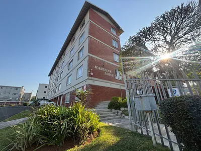 2 Bedroom Apartment For Sale in Durban - FUnT.webp