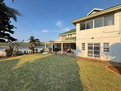 5 Bedroom House For Sale in Umhlanga - o1GD.webp