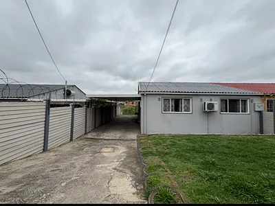 3 Bedroom House For Sale in Phoenix - 4Ecr.webp